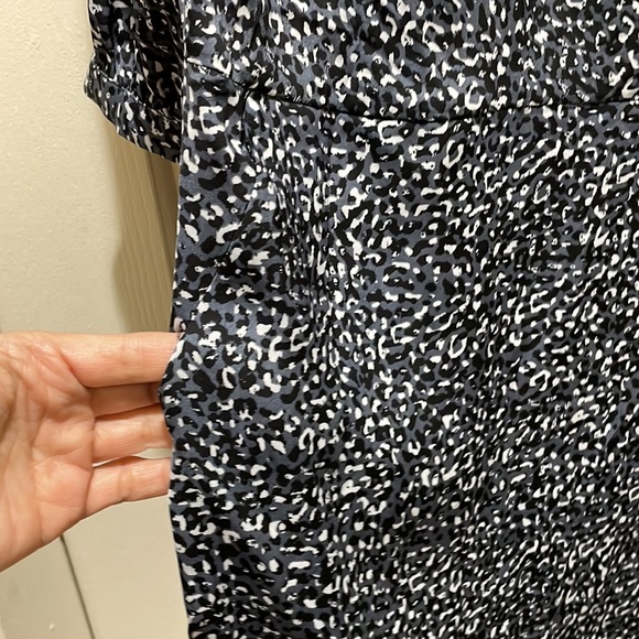 Gap gray/black/white printed dress (sz 10) - Picture 6 of 10